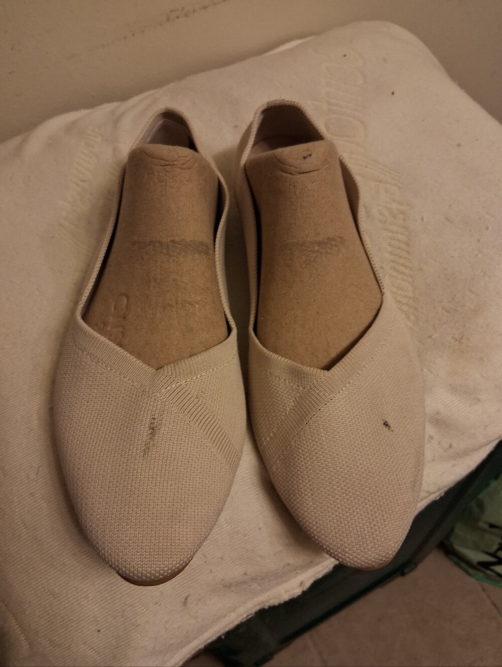 Womens Time and Tru Slip-On Canvas Loafers in Beige Size 8,5